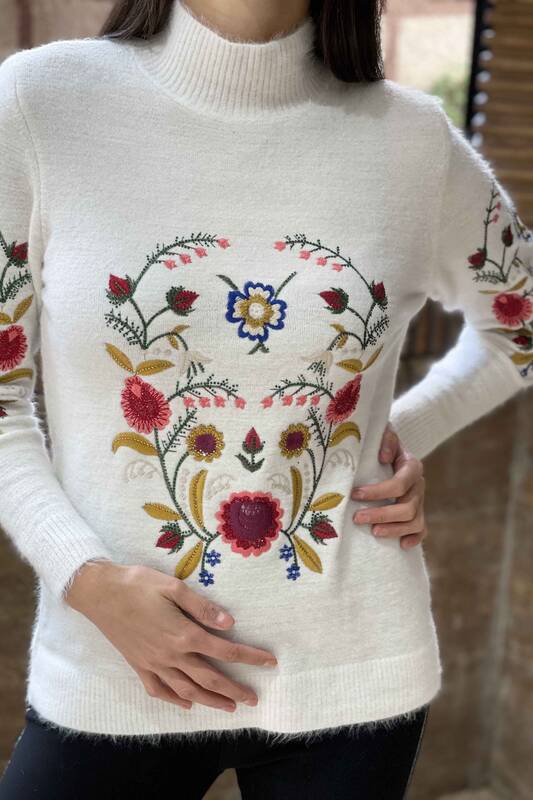 оптом женский трикотаж свитер стоячий воротник цветочный ангора - 18868 | КАZЕЕ