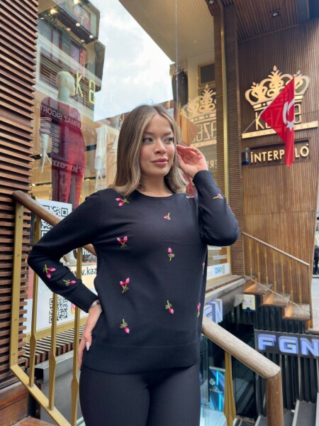 Вязаный свитер с цветочной вышивкой, черный - 32167 | KAZEE (комплект из 3 предметов S-M-L) - 3