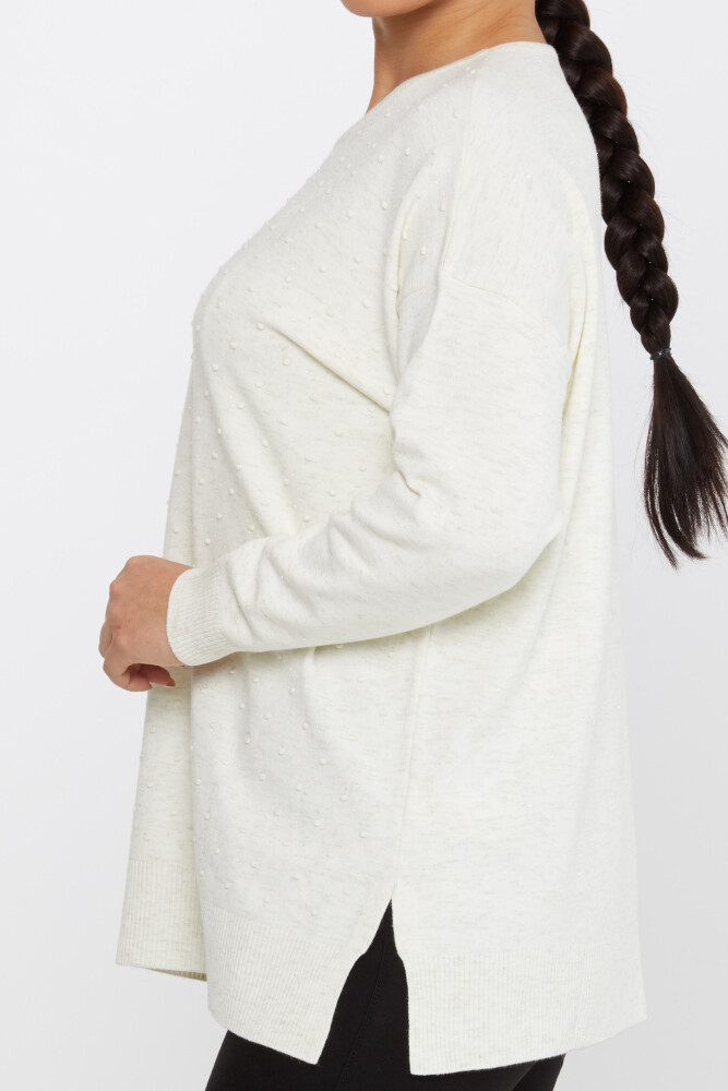 Sweter z dzianiny z rozcięciem i wzorem w kolorze ecru - 31632 | KAZEE (Zestaw 3 sztuk XL-2XL-3XL) - 4