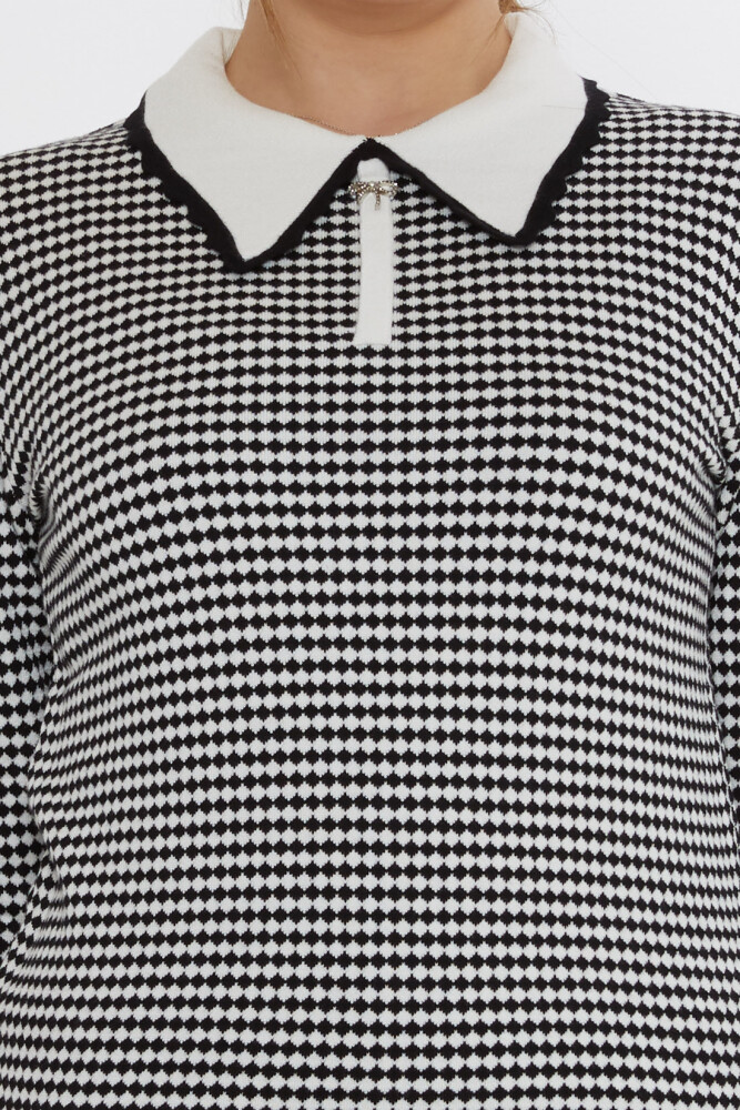 Sweter dzianinowy w kratkę ecru-czarny - 31339 | KAZEE (zestaw 3 sztuk M-L-XL) - 4