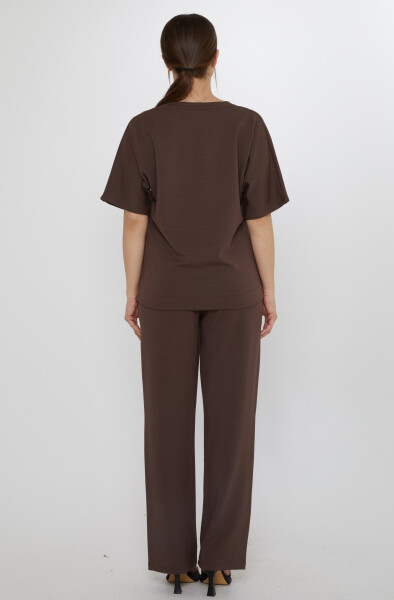 طقم رياضي بأكمام قصيرة، بني - 17893 | كازي (طقم من 3 قطع، مقاسات M-L-XL) - 6