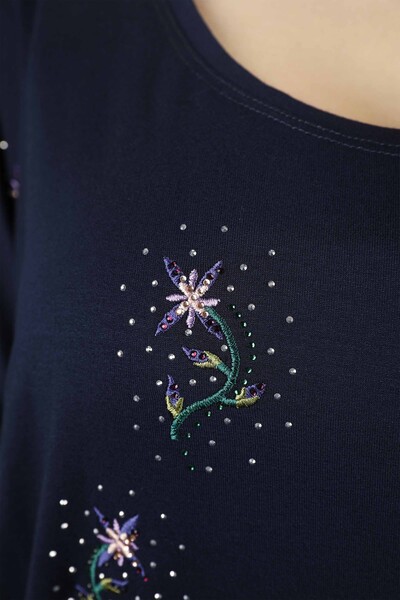 Toptan Bayan Bluz Çiçek Desenli Taş Nakış İşlemeli - 77639 | KAZEE - Thumbnail