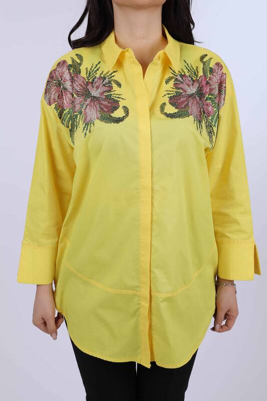 Toptan Bayan Gömlek Omzu Çiçek Detaylı Renkli Taşlı - 20024 | KAZEE