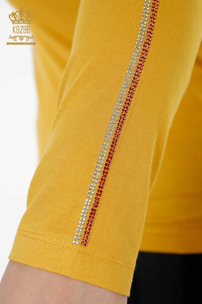 Toptan Kadın Bluz Bisiklet Yaka Kol Şerit Taşlı Gül Desenli - 79023 | KAZEE - 22