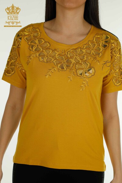 Toptan Kadın Bluz Çiçek Desenli Safran - 79049 | KAZEE - Thumbnail