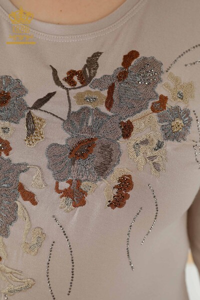 Toptan Kadın Bluz Çiçek Desenli Vizon - 79045 | KAZEE - Thumbnail