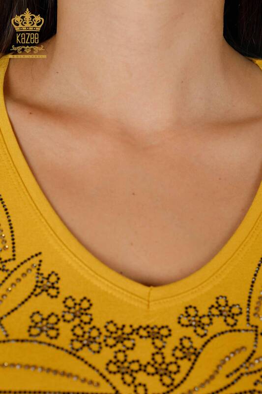 Toptan Kadın Bluz Çiçek Taş İşlemeli Kol Detaylı - 79020 | KAZEE