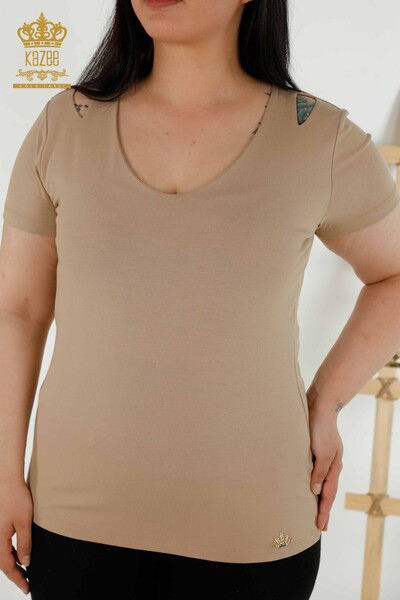 Toptan Kadın Bluz Omuz Detaylı Bej - 79220 | KAZEE - Thumbnail