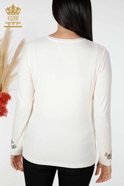 Toptan Kadın Bluz Renkli Taş İşlemeli Ekru - 79015 | KAZEE - Thumbnail