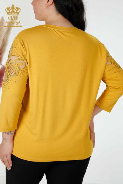 Toptan Kadın Bluz Taş İşlemeli V Yaka Safran - 77927 | KAZEE - Thumbnail