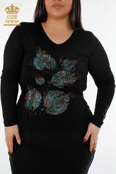 Toptan Kadın Bluz V Yaka Renkli Taş İşlemeli Çiçek Detaylı - 79022 | KAZEE - Thumbnail