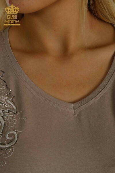 Toptan Kadın Bluz Yaprak Desenli Vizon - 79090 | KAZEE - Thumbnail