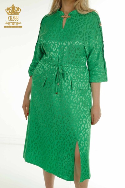 Toptan Kadın Elbise Kol Düğme Detaylı Yeşil - 2403-5050 | M&T - Thumbnail (2)