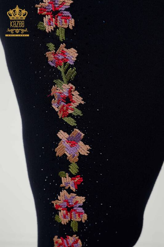 Toptan Kadın Eşofman Takımı Çiçek Desenli Lacivert - 16658 | KAZEE