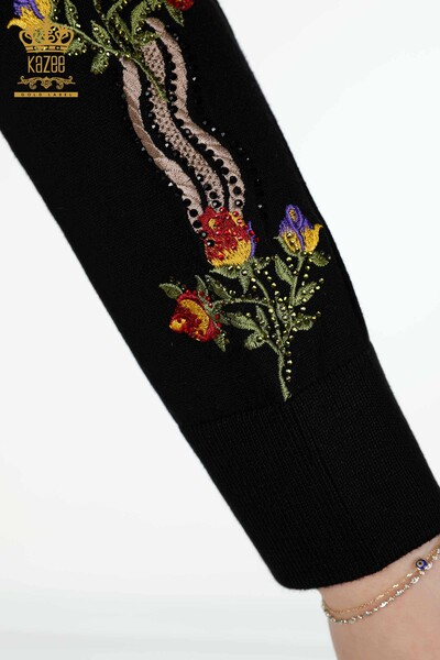 Toptan Kadın Eşofman Takımı Renkli Çiçek Desenli Siyah - 16528 | KAZEE - Thumbnail