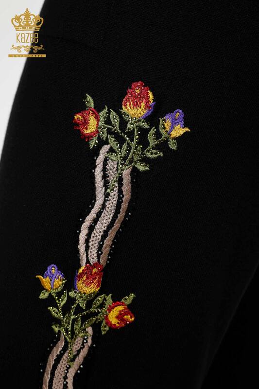 Toptan Kadın Eşofman Takımı Renkli Çiçek Desenli Siyah - 16528 | KAZEE