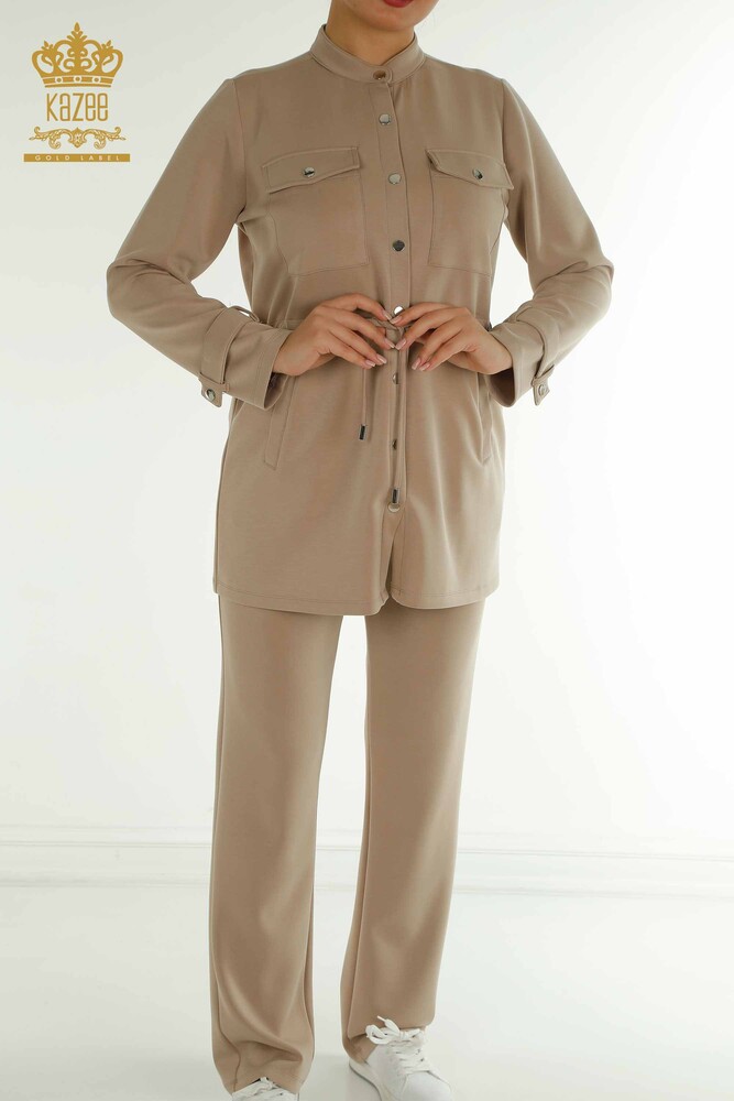 Toptan Kadın Eşofman Tesettür Takımı Düğme Detaylı Cepli Bej - T-02 | KAZEE - 3