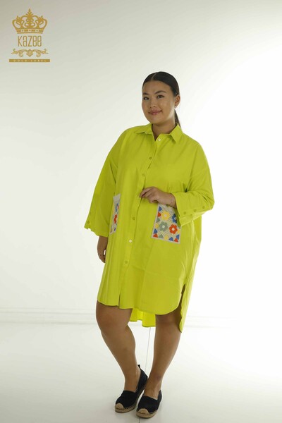 Toptan Kadın Gömlek Elbise Renkli Çiçek İşlemeli Fıstık Yeşil - 2402-211647 | S&M - Thumbnail
