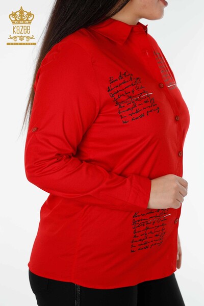 Toptan Kadın Gömlek Yazı Detaylı Kırmızı - 20097 | KAZEE - Thumbnail