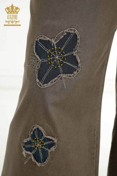 Toptan Kadın Pantolon Çiçek İşlemeli Vizon - 2410-4018 | G - Thumbnail