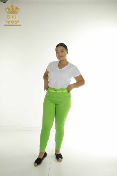 M&N - Toptan Kadın Pantolon Kemer Detaylı Fıstık Yeşil - 2412-03242 | M&N