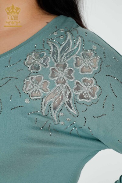 Camicetta da donna all'ingrosso motivo floreale azzurro - 77950 | KAZEE - 3