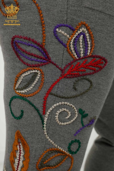 Grossiste Ensemble de survêtement pour femmes - Couleur à motifs - Gris - 16657 | KAZEE - 6