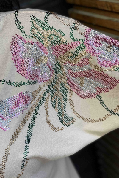 Vente en gros de chemisier à motifs floraux brodés de pierres colorées pour femmes. - 77641 | Kazee - Thumbnail