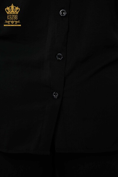 Vente en gros de chemises pour femmes - bouton au dos détaillé - noir - 20320 | KAZEE - Thumbnail