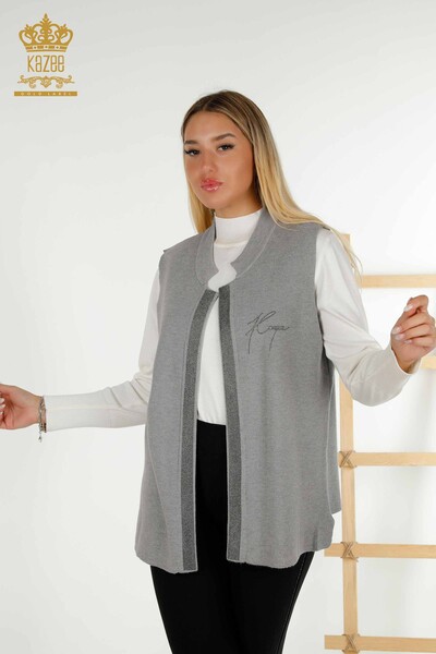 Gilet court pour femmes en gros pierre brodée gris - 30409 | KAZEE - Kazee
