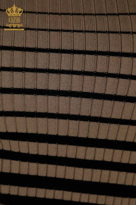Pull en tricot pour femmes en gros avec détail d'épaule Vison-Noir - 30079 | KAZEE