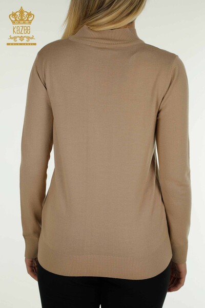 Vente en gros de tricots pour femmes pull fleur brodée beige - 30614 | KAZEE - Thumbnail
