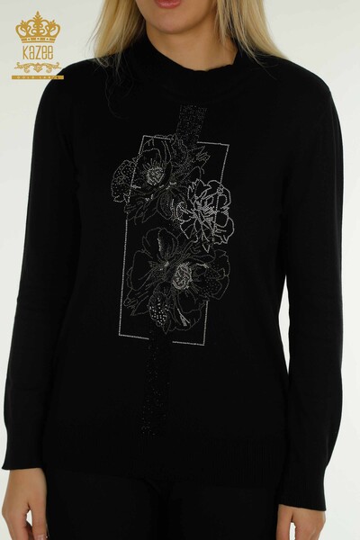 Pull en tricot pour femmes en gros noir avec broderie florale - 30614 | KAZEE - Thumbnail