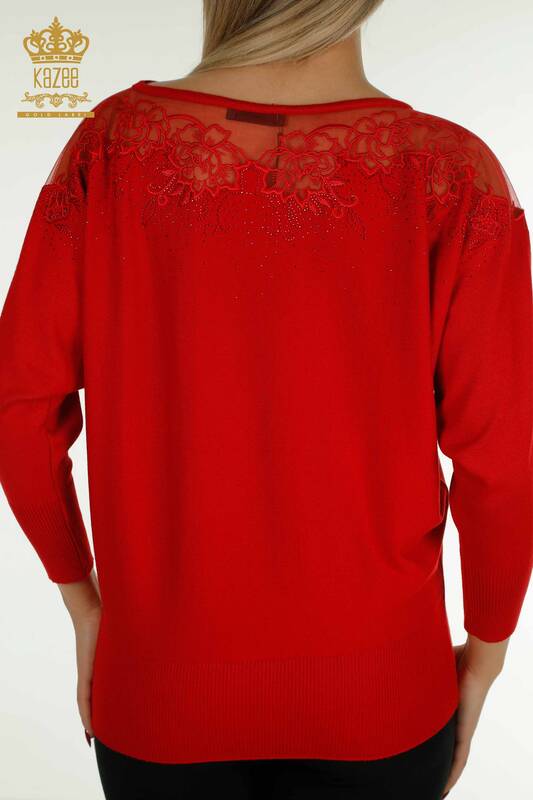 Vente en gros de tricots pour femmes pull fleur brodée rouge - 30228 | KAZEE