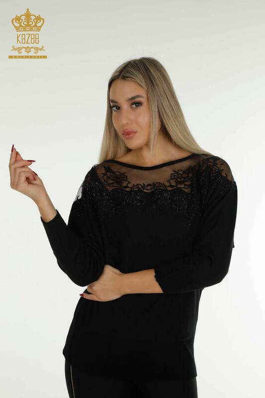 Pull en tricot pour femmes en gros fleur brodée noir - 30228 | KAZEE