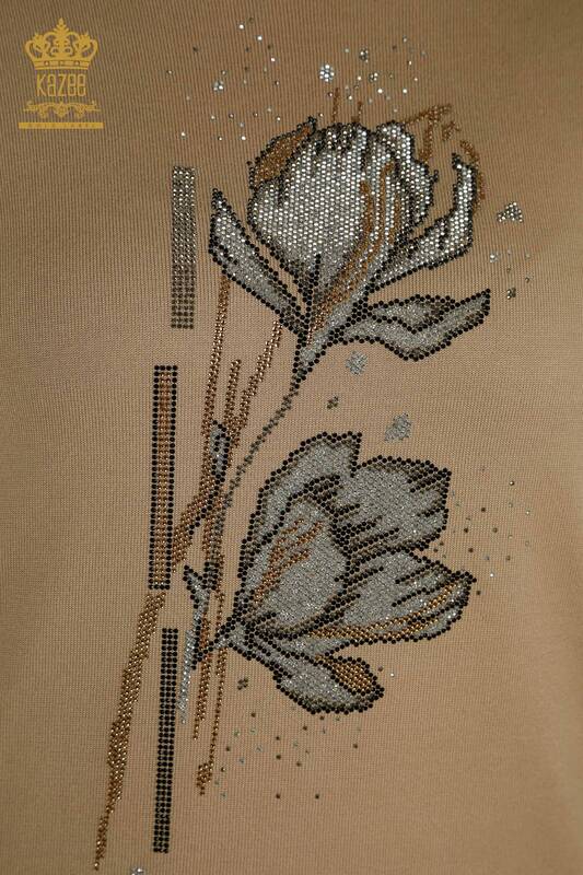 Vente en gros de tricots pour femmes pull à motifs de fleurs beige - 30656 | KAZEE