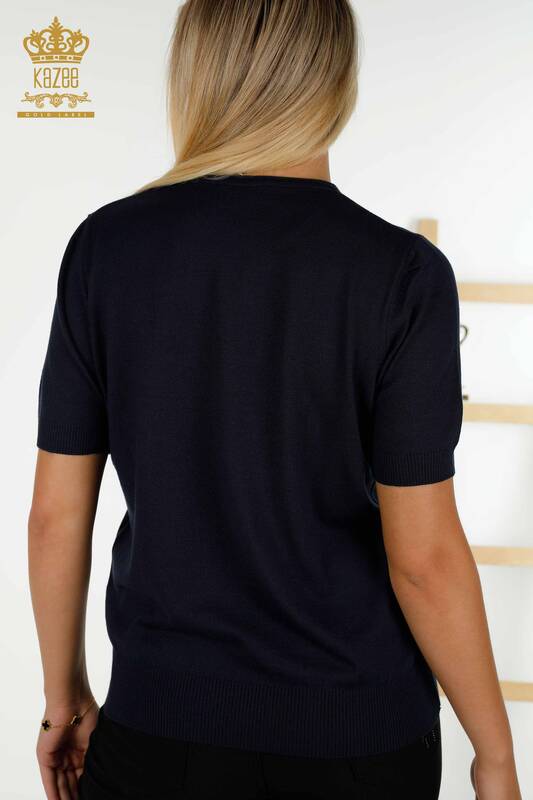 Vente en gros Pull en tricot pour femmes - Pierre brodée - Bleu marine - 30333 | KAZÉE