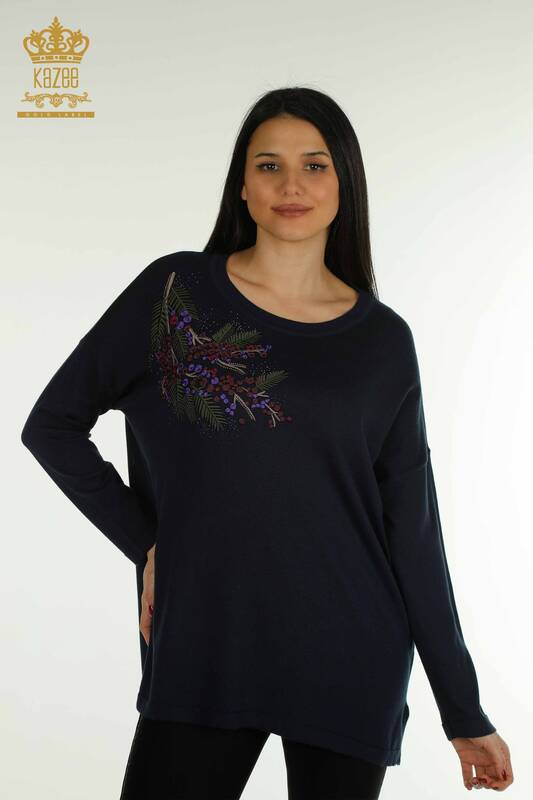 Pull en tricot pour femmes en gros avec broderie de pierres bleu marine - 30750 | KAZEE