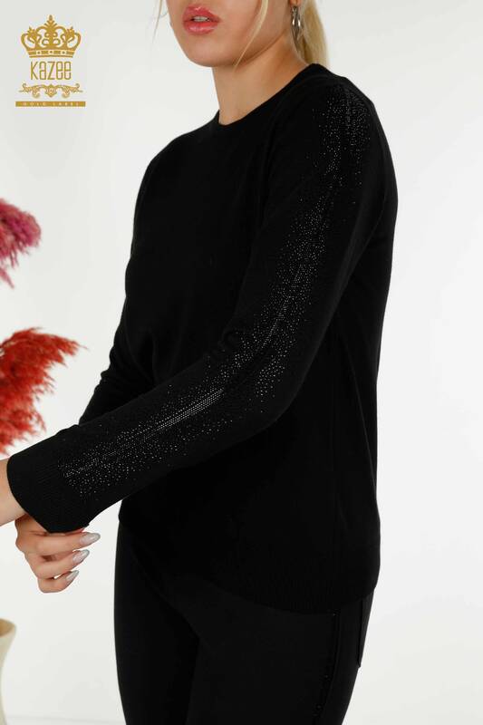Pull en tricot pour femmes en gros pierre brodée noir - 30537 | KAZEE