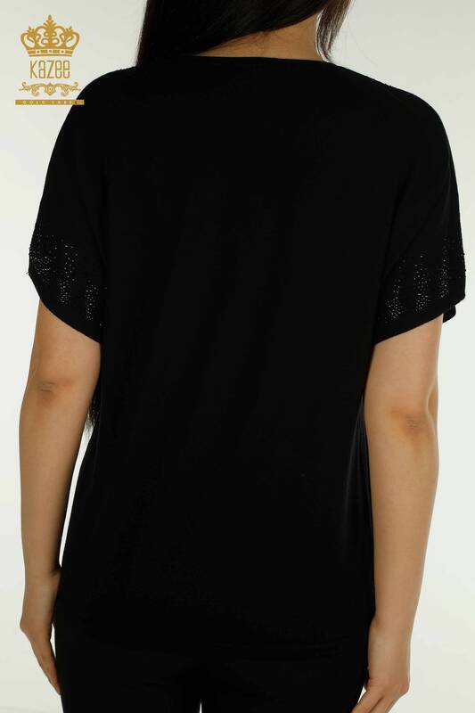 Pull en tricot pour femmes en gros noir avec broderie de pierre - 30761 | KAZEE