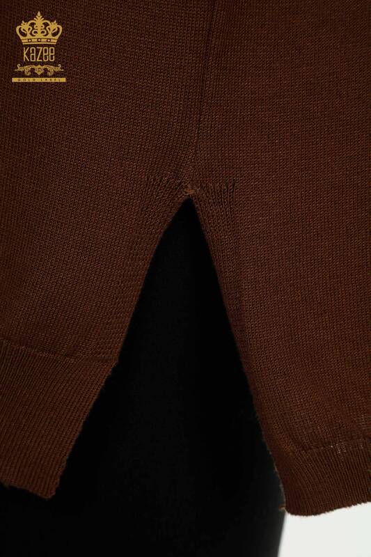 Vente en gros de tricots pour femmes pull à rayures pierre brodée marron - 30621 | KAZEE