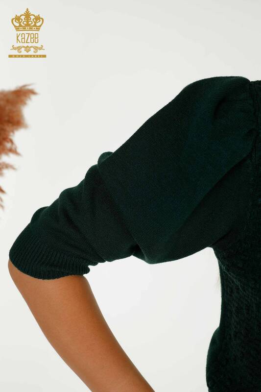 Vente en gros de tricots pour femmes pull tissé à manches ballon vert foncé - 30340 | KAZEE