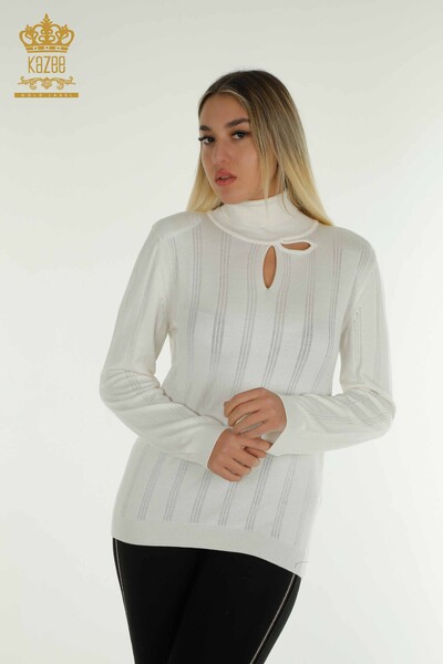 Pull en tricot pour femmes en gros avec détail troué écru - 30781 | KAZEE - Kazee
