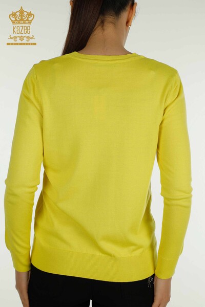 Pull en tricot basique pour femmes avec logo jaune - 11052 | KAZEE - Thumbnail