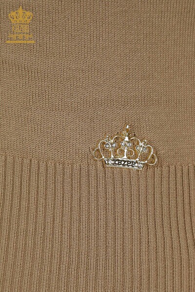 Vente en gros de tricots pour femmes pull col haut basique beige - 30613 | KAZEE - Thumbnail
