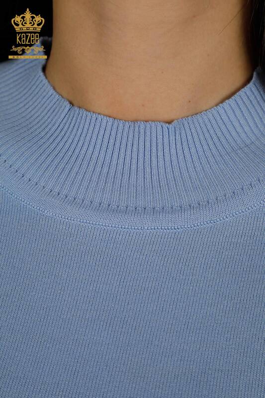 Vente en gros de tricots pour femmes pull col haut basique bleu - 30613 | KAZEE