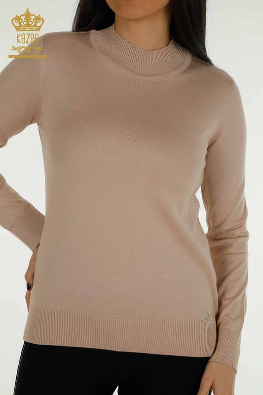 Vente en gros de tricots pour femmes pull col haut Basic Stone - 30613 | KAZEE