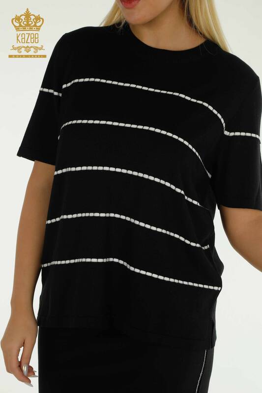 Pull en tricot pour femmes en gros rayé noir - 30795 | KAZEE