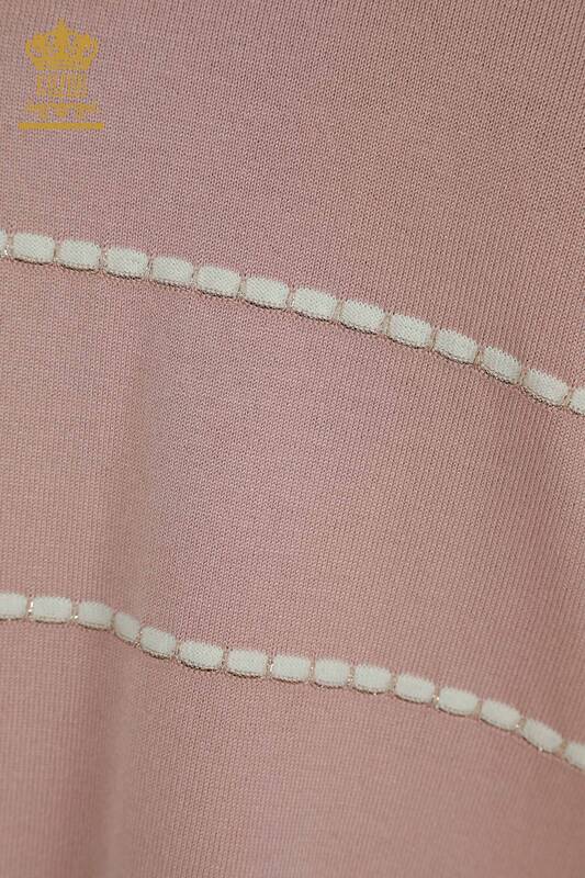 Pull en tricot pour femmes en gros rayé poudre - 30795 | KAZEE