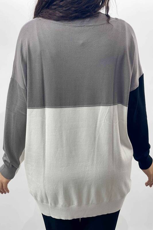 Vente en gros de tricots rayés à motifs col montant pour femmes - 16101 | KAZEE